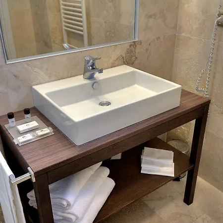 Park Ξενοδοχείο Καστιλλιόν Φιορεντίνο