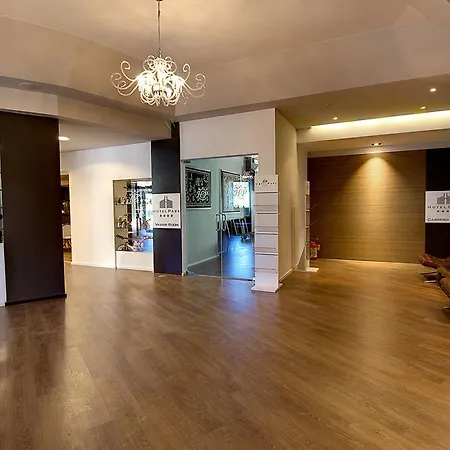 Hotel Park 4*